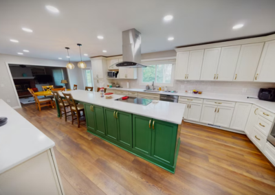 WOODSTREAM FARMS KITCHEN REMODEL - Kraftmaid cabinets, LVT flooring, Quartz countertops. Large Island, Island range hood, Tile backsplash