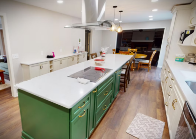 WOODSTREAM FARMS KITCHEN REMODEL - Kraftmaid cabinets, LVT flooring, Quartz countertops. Large Island, Island range hood, Tile backsplash